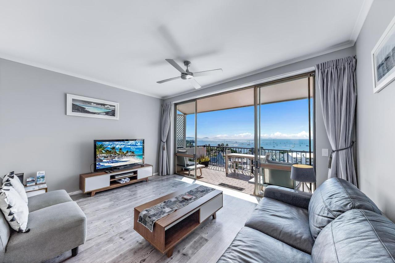 Ocean Views 16 Pool & Spa Wi-Fi Airlie Beach Exterior photo