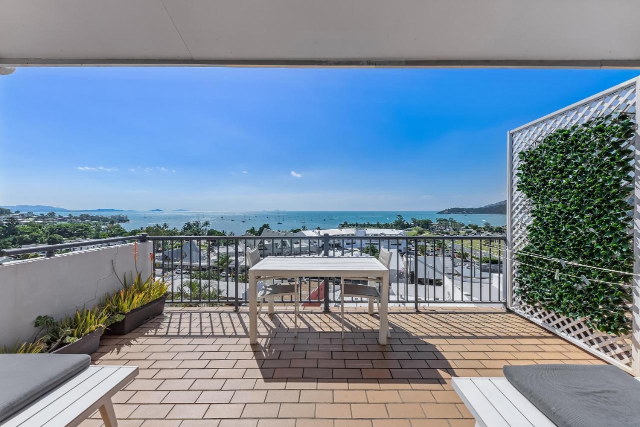 Ocean Views 16 Pool & Spa Wi-Fi Airlie Beach Exterior photo